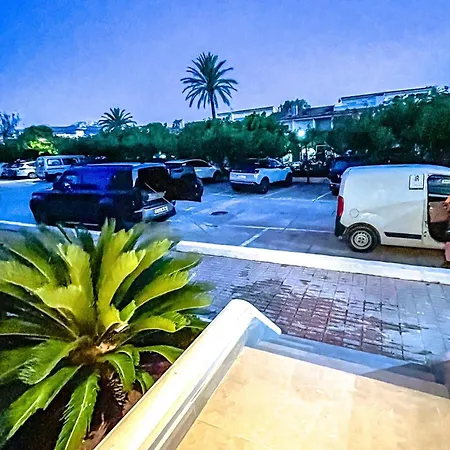 Primera Linea Marines Racons, Les Deveses, Denia Apartamento