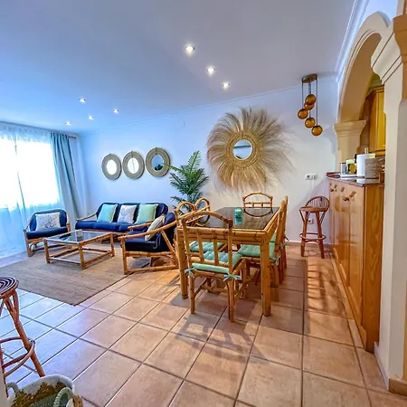 Apartamento Primera Linea Marines Racons, Les Deveses, Denia